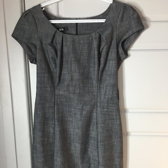 Classic grey dress - Picture 1 of 3